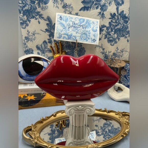 🆕 LULU GUINNESS 🧿 NWT Large Red Iconic Lips Perspex Clutch on a Chain Bag - Picture 15 of 16